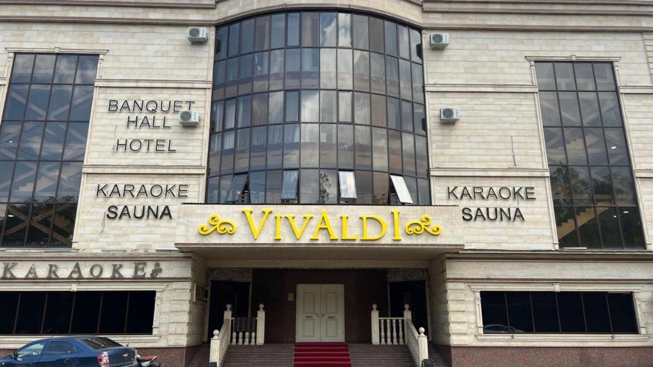 Hotel Vivaldis Алматы Экстерьер фото